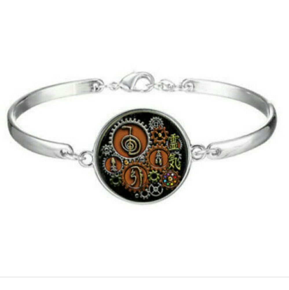 Steampunk Designed Circle Bracelet